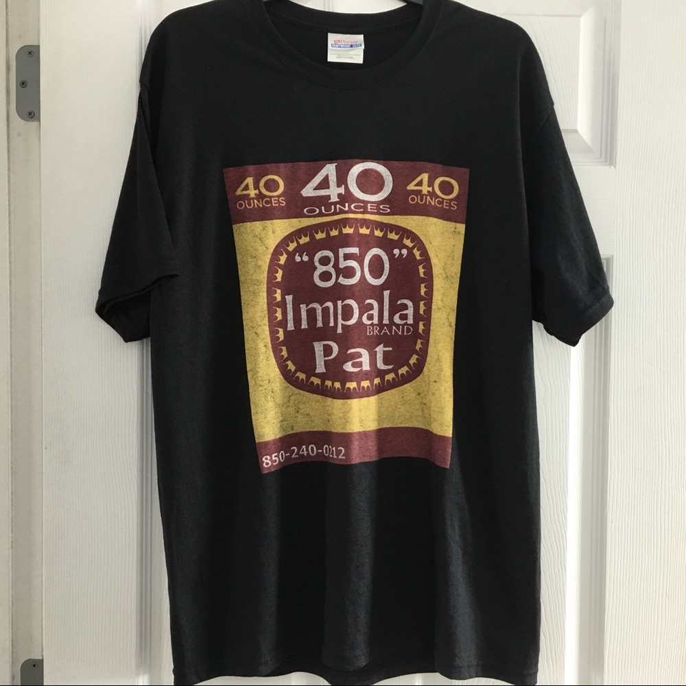 Hanes Heavyweight 50/50 Cotton/ Graphic Tee -SZ L